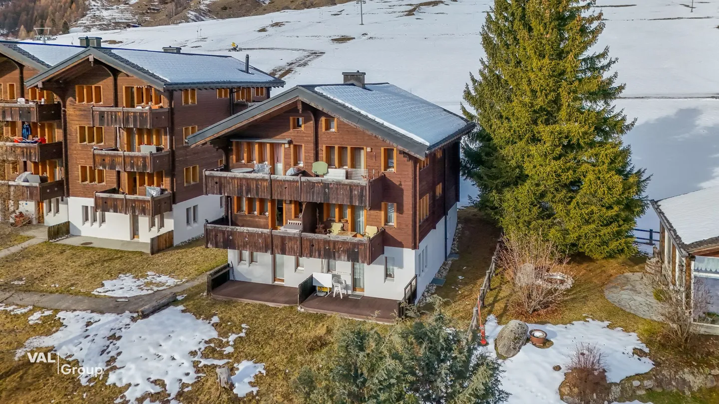 Appartamento vacanze compatto in una posizione privilegiata - sole, tranquillità e panorama montano - Foto 1 di 12