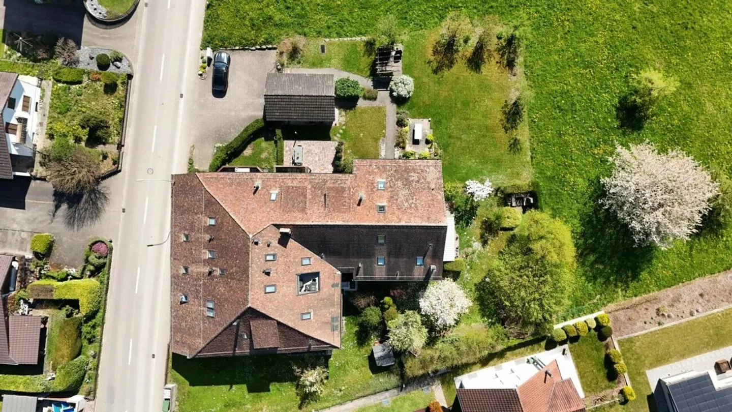 Appartamento affascinante con giardino privato e basse spese accessorie - Foto 22 di 23