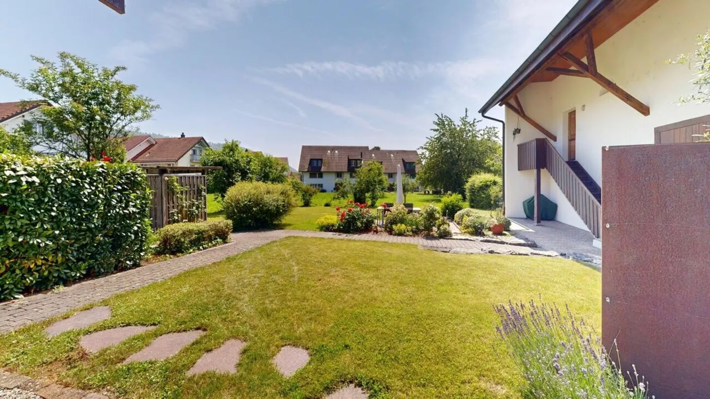 Appartamento affascinante con giardino privato e basse spese accessorie - Foto 21 di 23