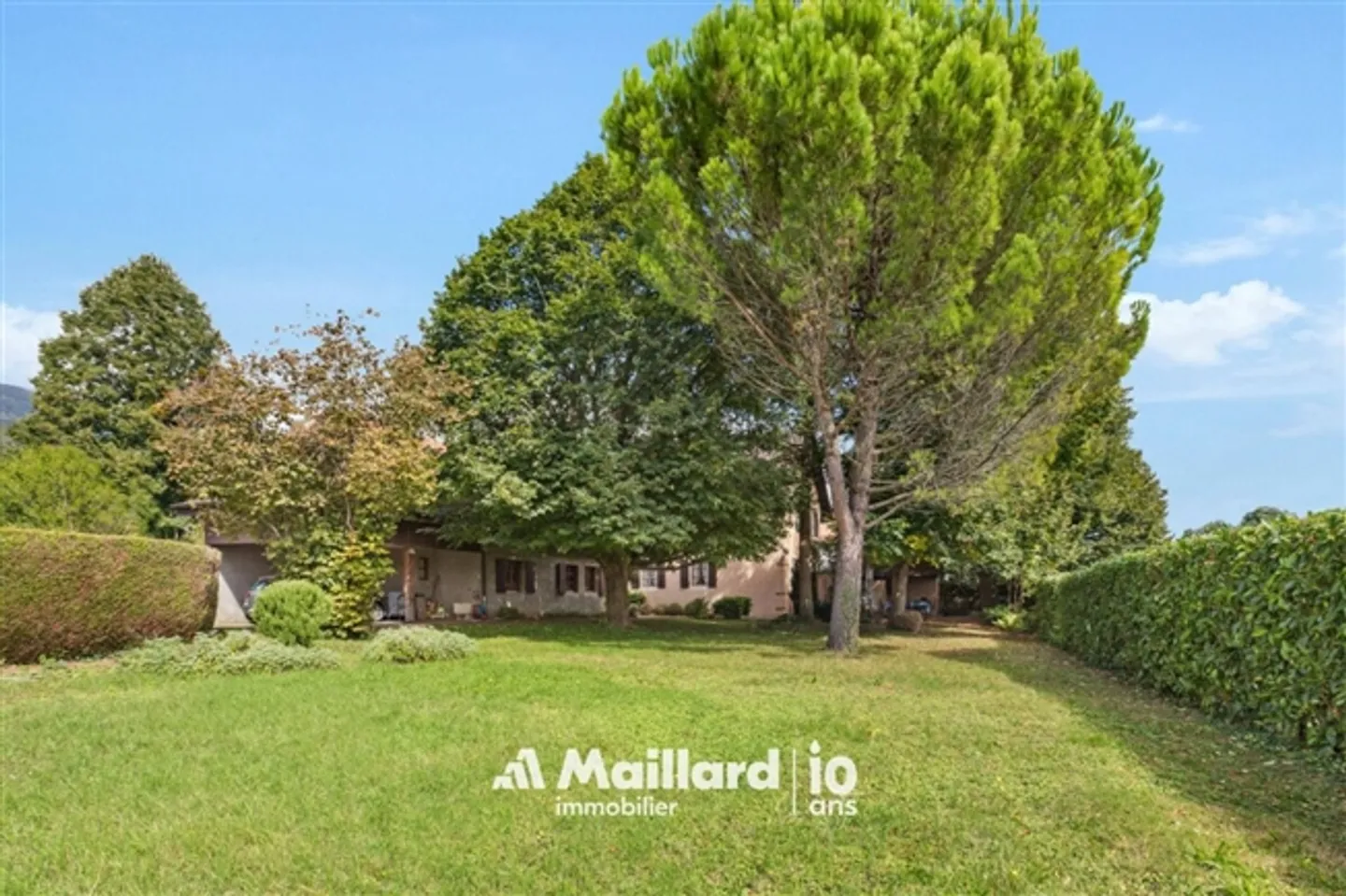 «11-Zimmer Herrenhaus in Champagne» - Foto 2 von 20