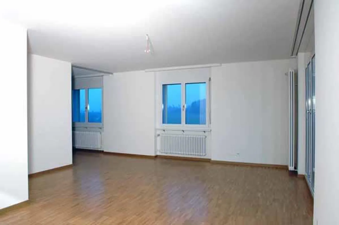 Geräumige 4-Zimmer-Wohnung - Foto 4 von 6