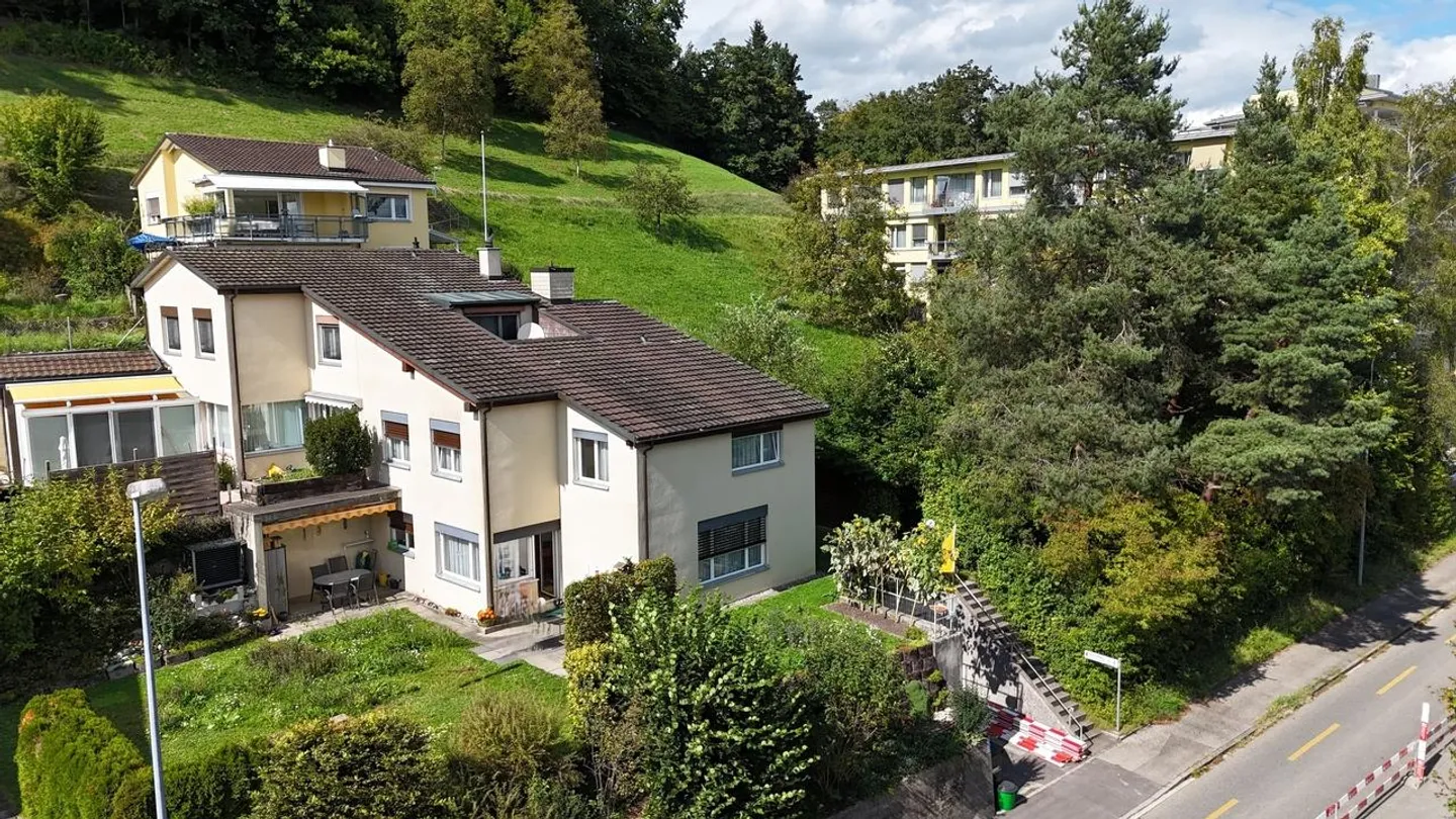 Casa unifamiliare ben curata ai piedi dell'Hohberg a Herblingen/SH - Foto 2 di 19