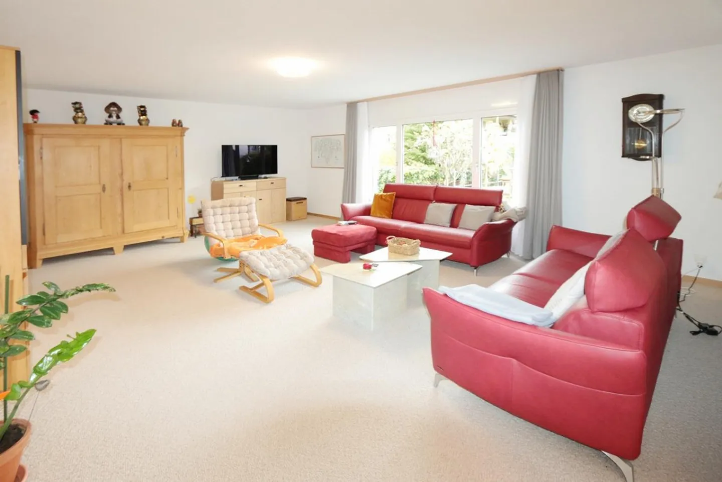 Casa unifamiliare ben curata ai piedi dell'Hohberg a Herblingen/SH - Foto 3 di 19