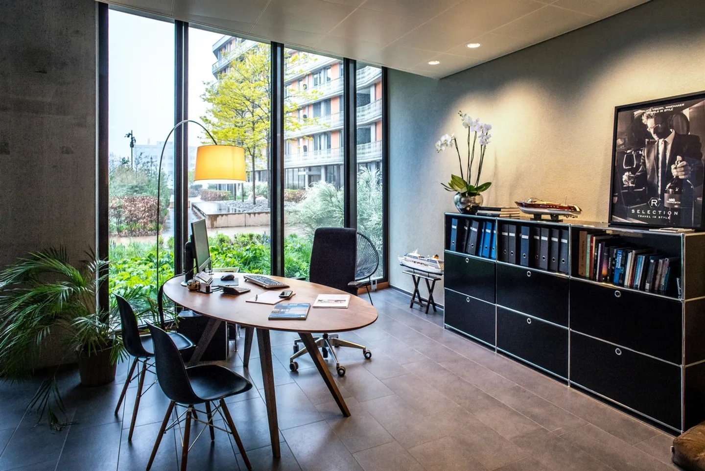 Bright Office Space in Zurich - Photo 7 of 7