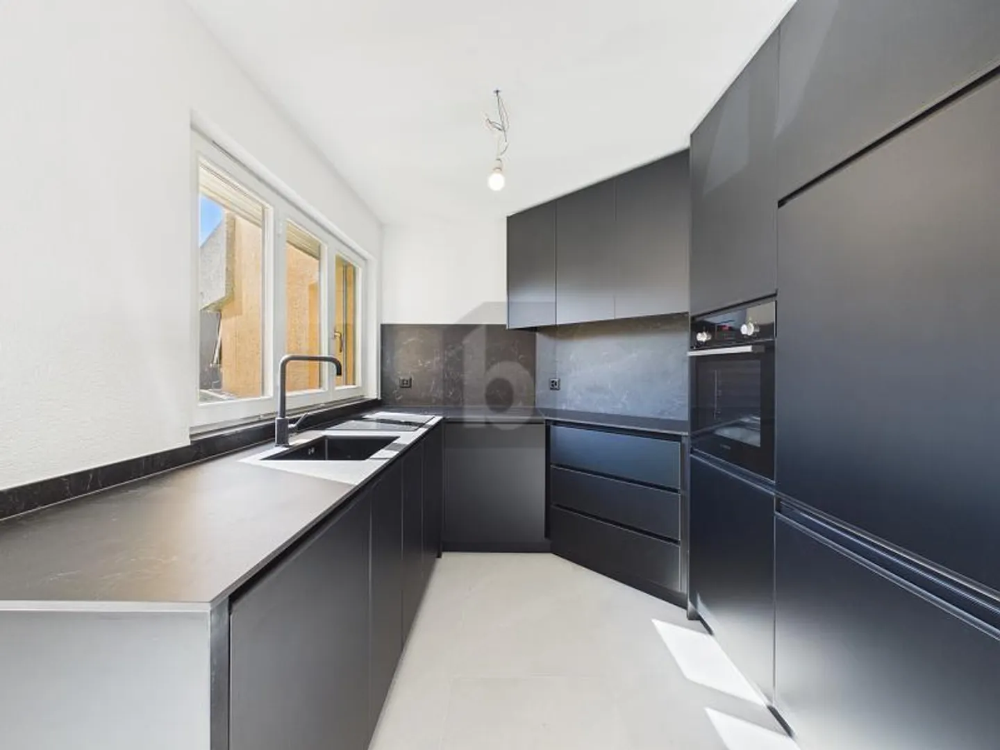 Stilvolle 4.5-Zimmer-Wohnung - Foto 2 von 6