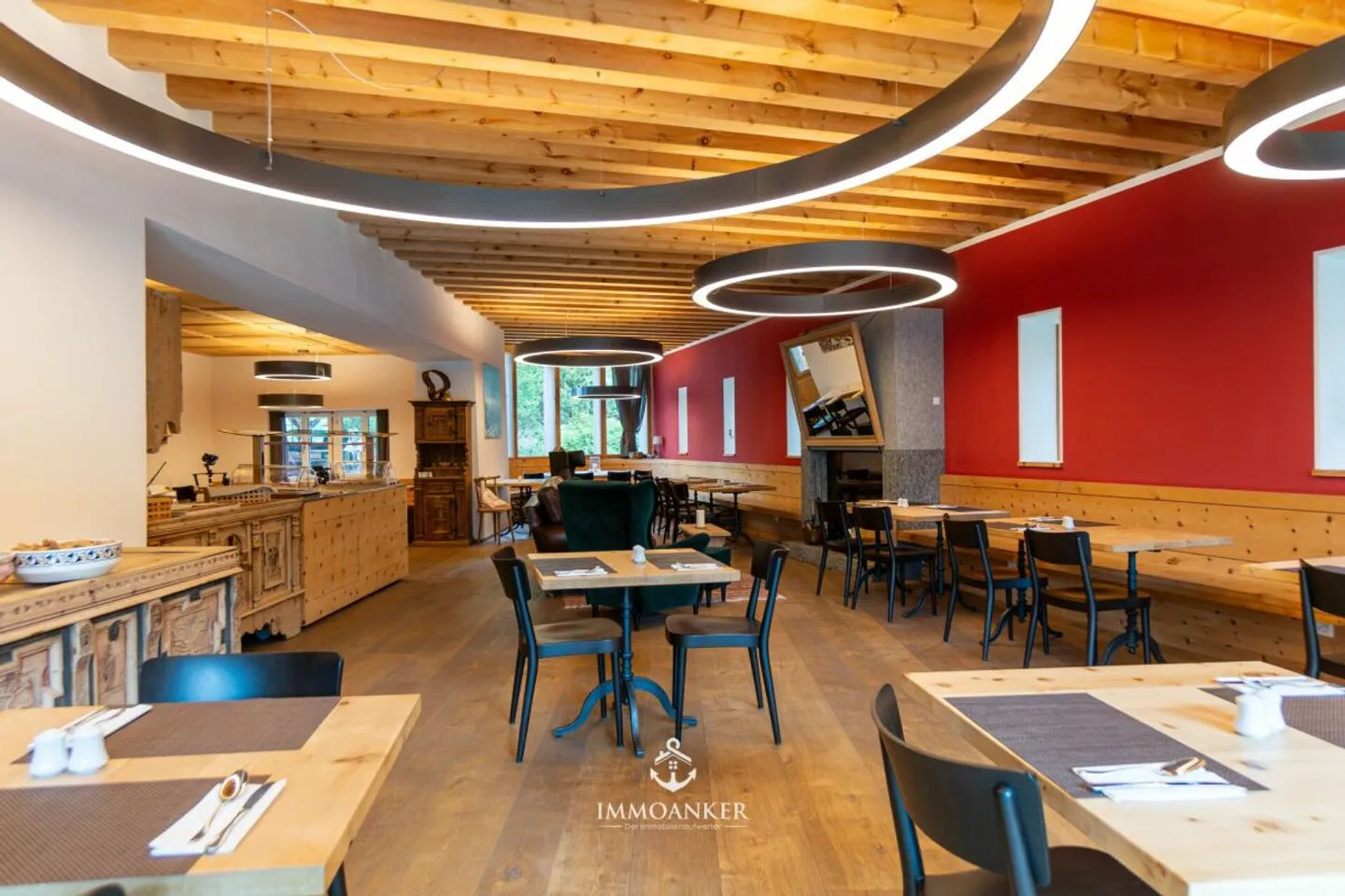 Hotel for sale - Photo 2 of 13