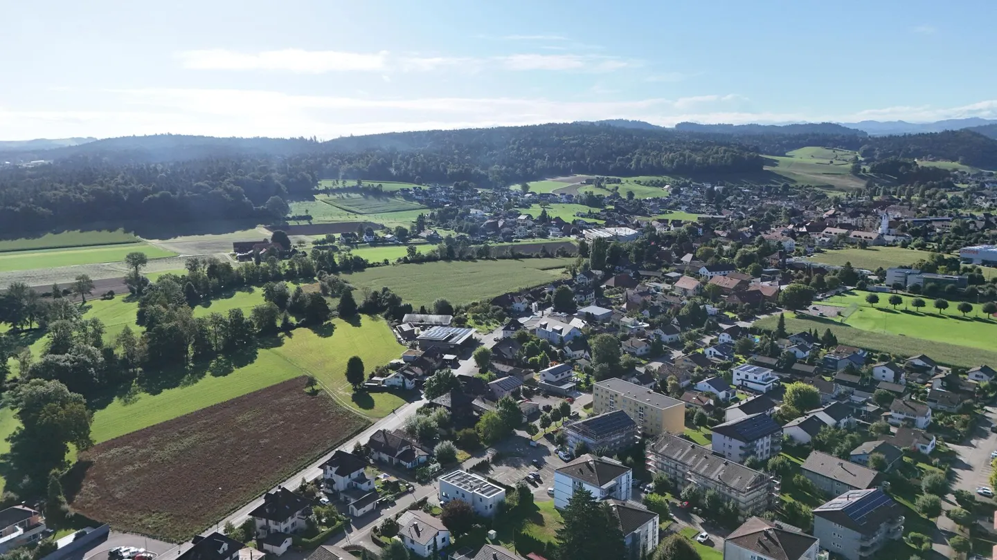 Condominium de 3,5 pièces avec vue dégagée - Photo 13 sur 13
