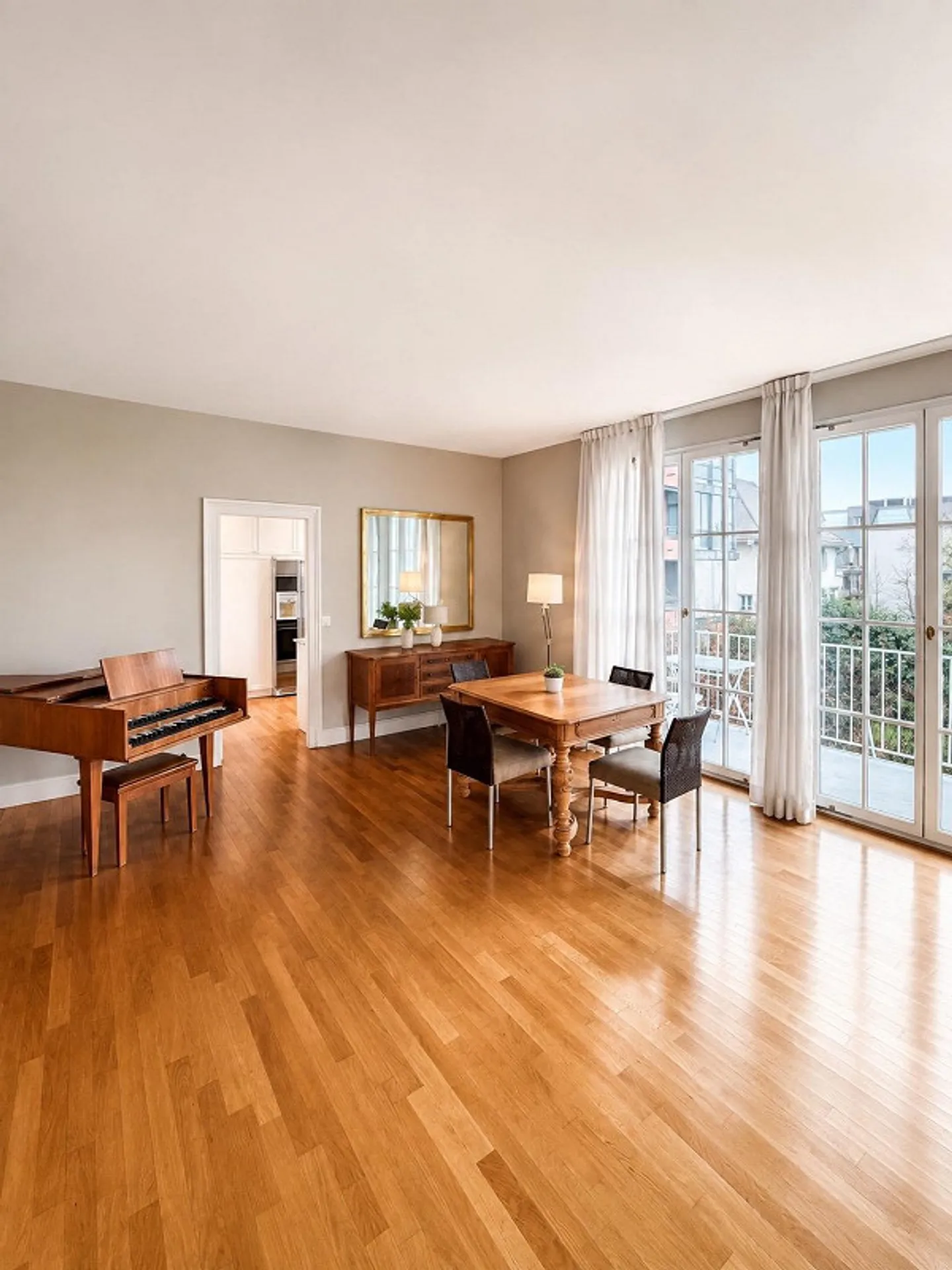 Appartement exécutif de luxe 1 chambre avec grand balcon | Salle de sport, sauna & - Photo 2 sur 12