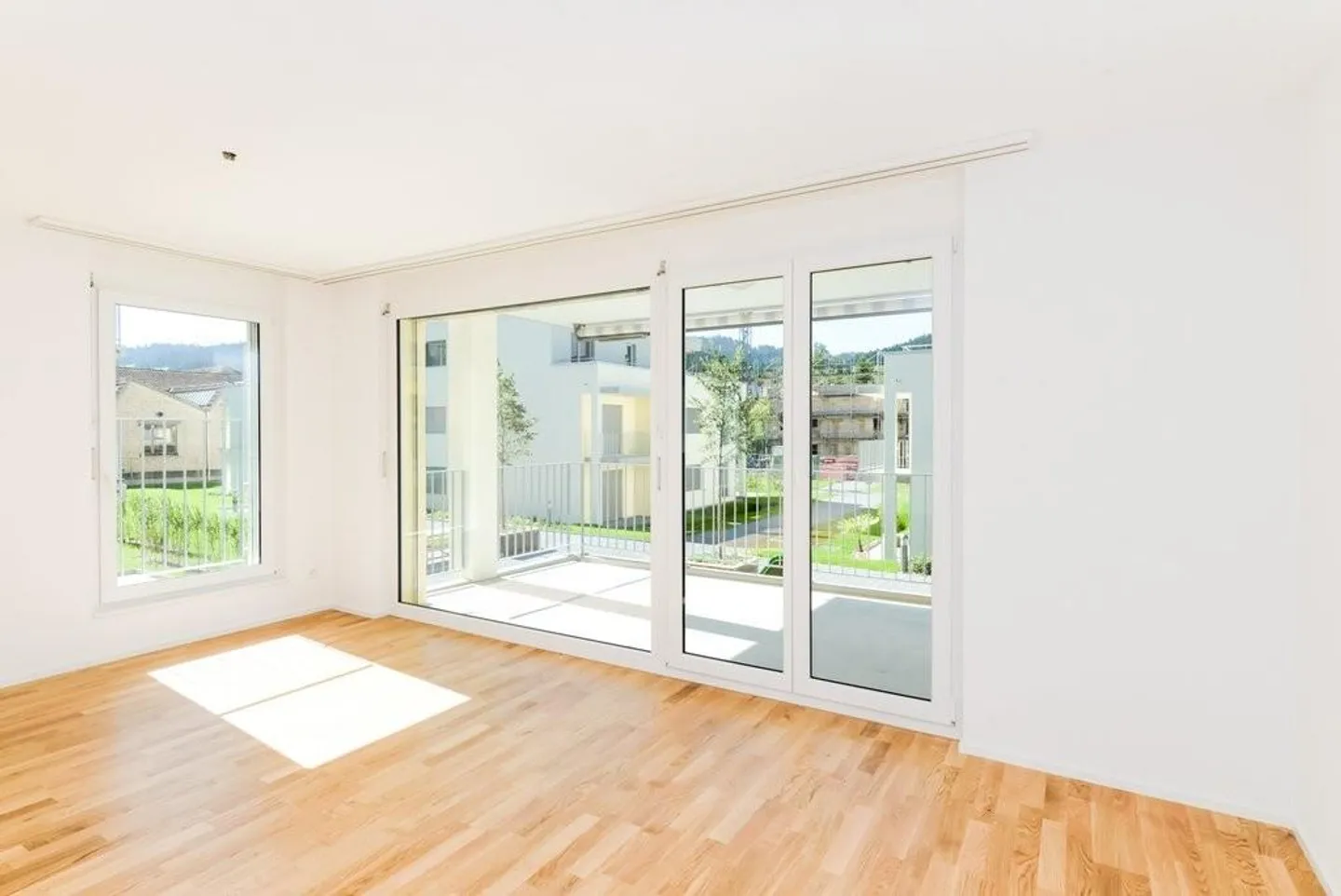 Moderne 3.5-Zimmer-Wohnung - Foto 4 von 10