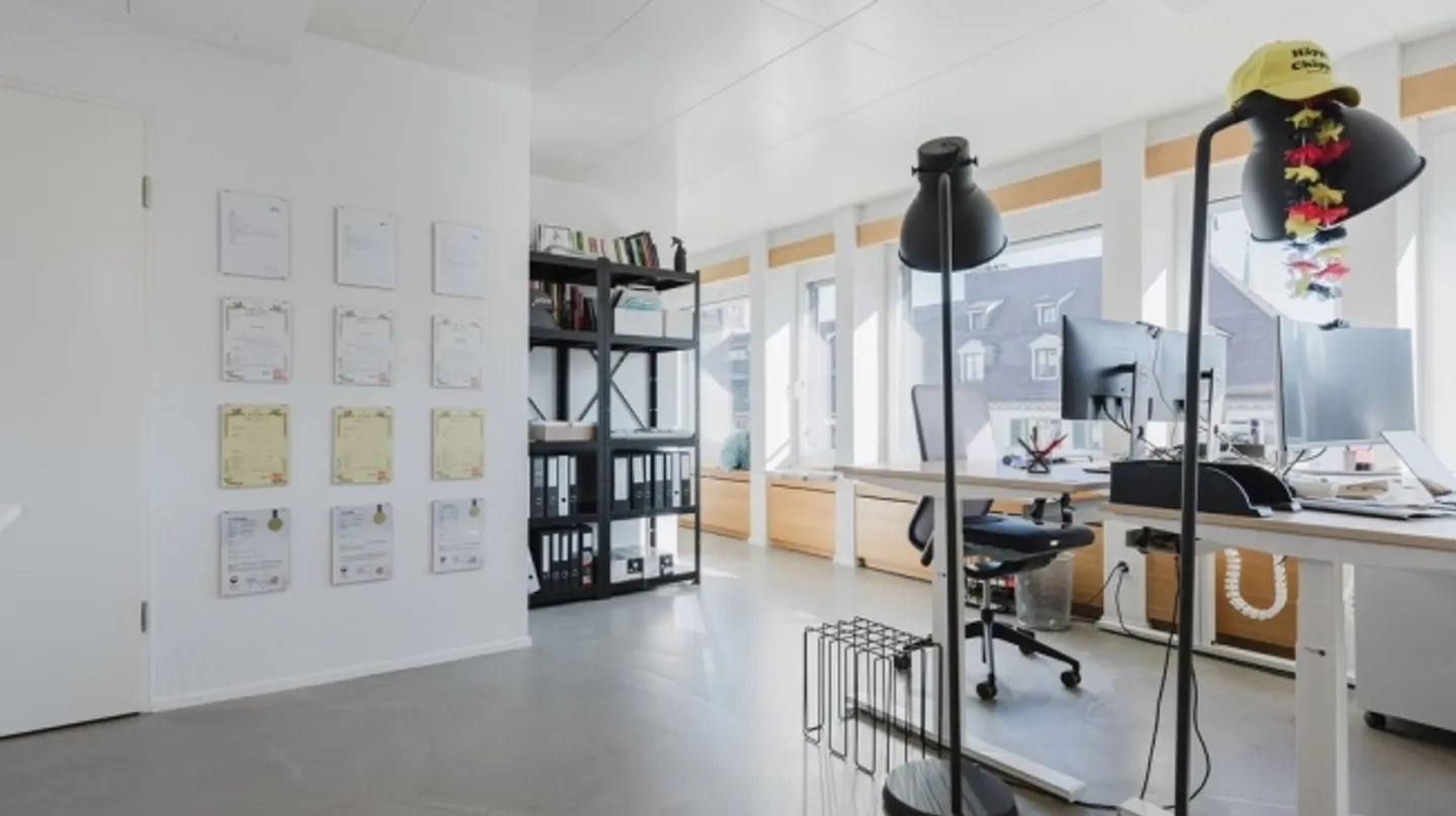 Bureau à louer - Photo 3 sur 11