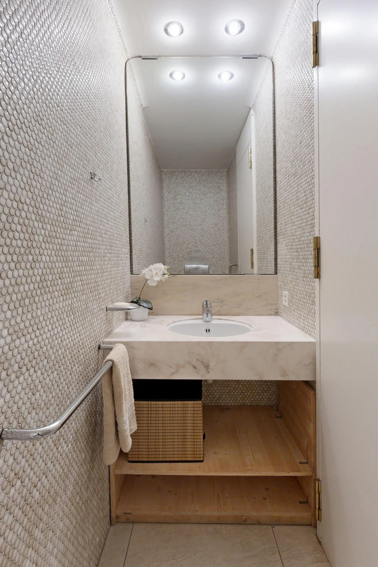 Spacious 3.5-room apartment with a panoramic view and parking space - Photo 10 of 17