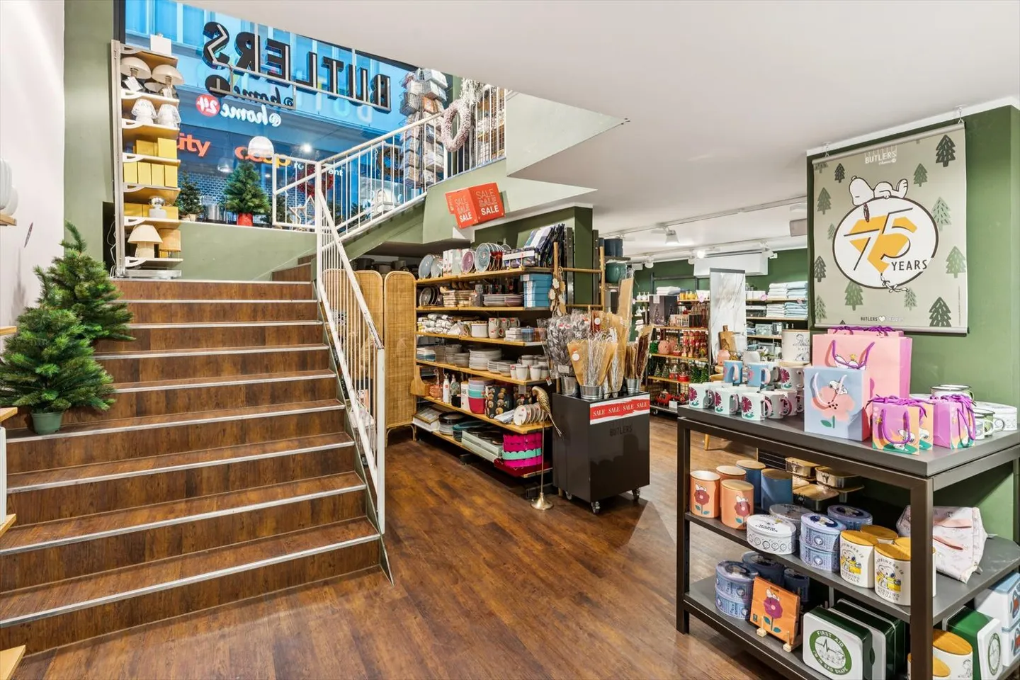 Attractive Sales Area in the Heart of Lucerne's Old Town - Photo 3 of 10