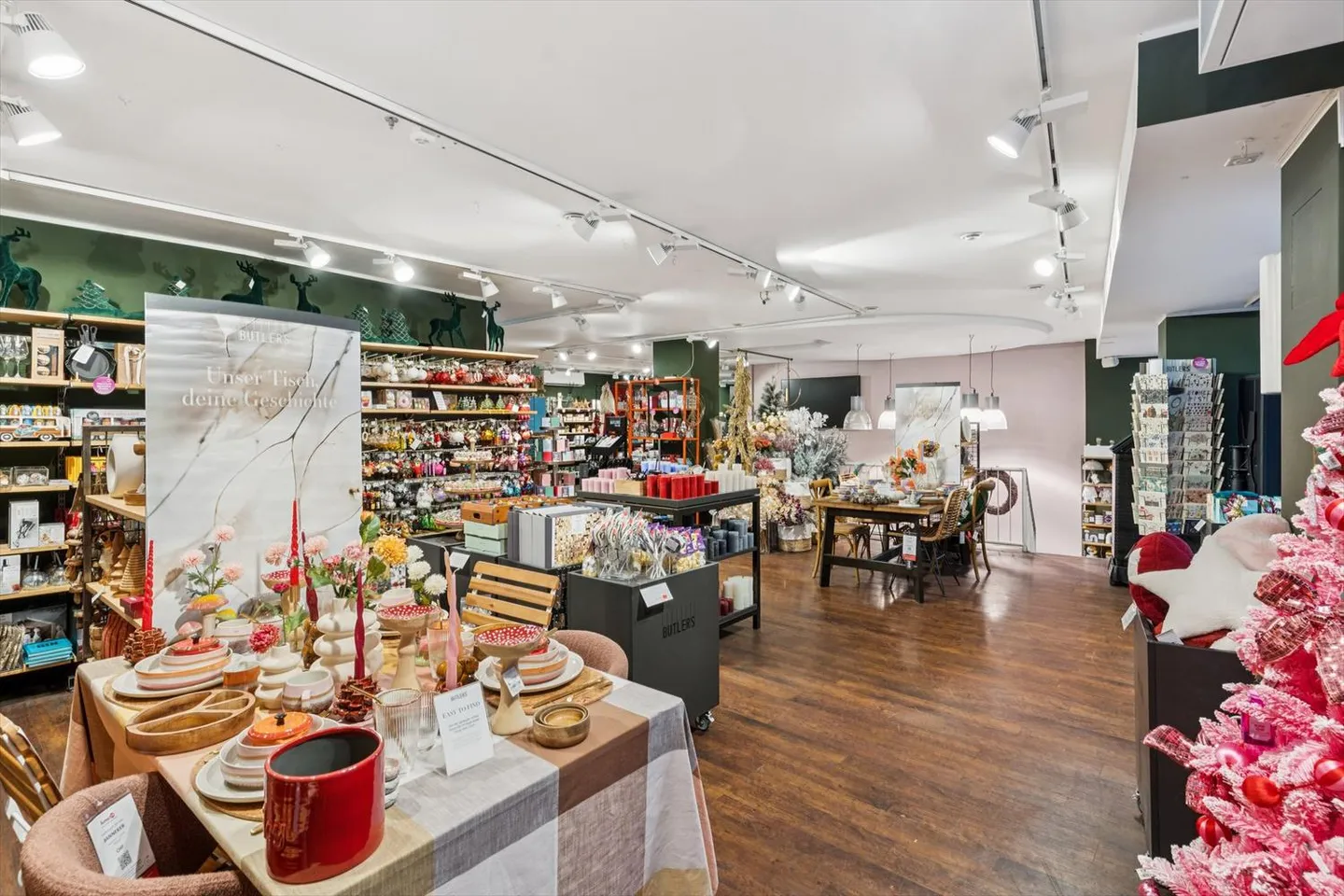 Attractive Sales Area in the Heart of Lucerne's Old Town - Photo 9 of 10