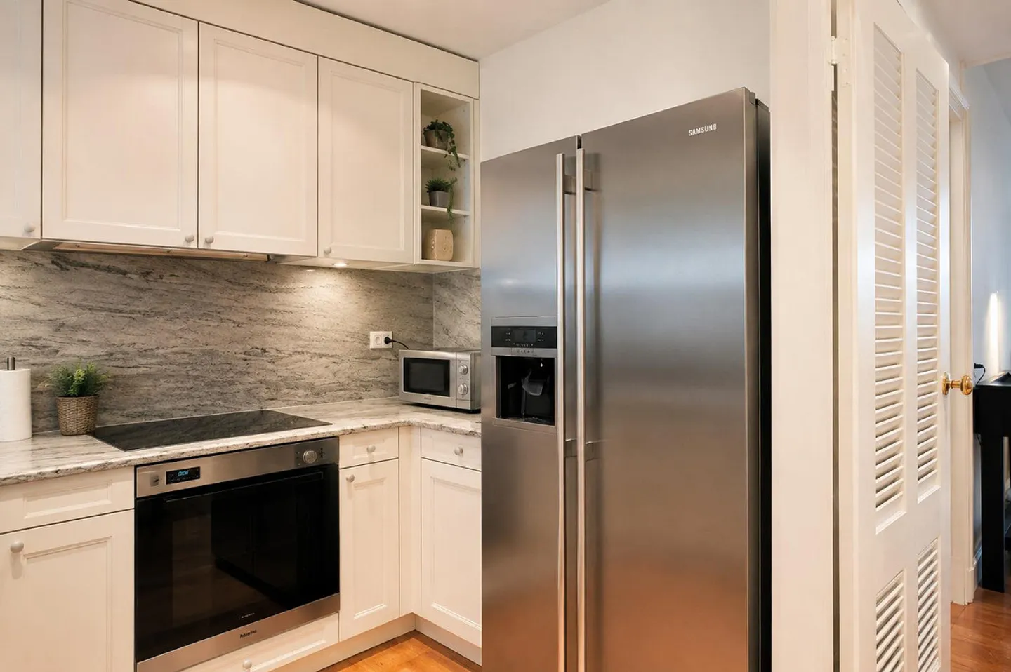 Appartement exécutif de luxe 3 chambres avec balcon privé | Salle de sport, sauna - Photo 6 sur 11