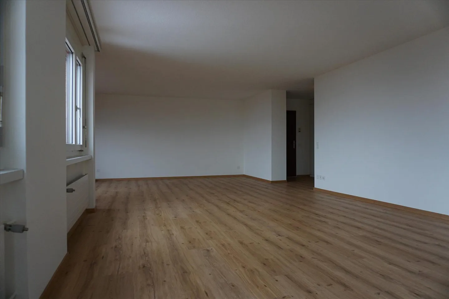 Geräumige Wohnung in Oberwinterthur - Foto 2 von 7