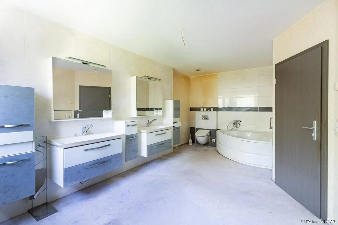 Casa bifamiliare con certificazione Minergie e potenziale di sviluppo - Foto 6 di 18