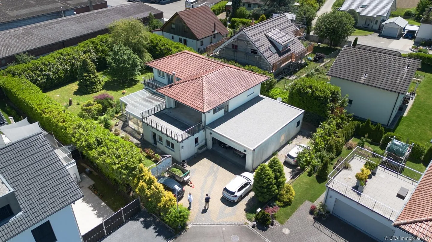 Casa bifamiliare con certificazione Minergie e potenziale di sviluppo - Foto 18 di 18