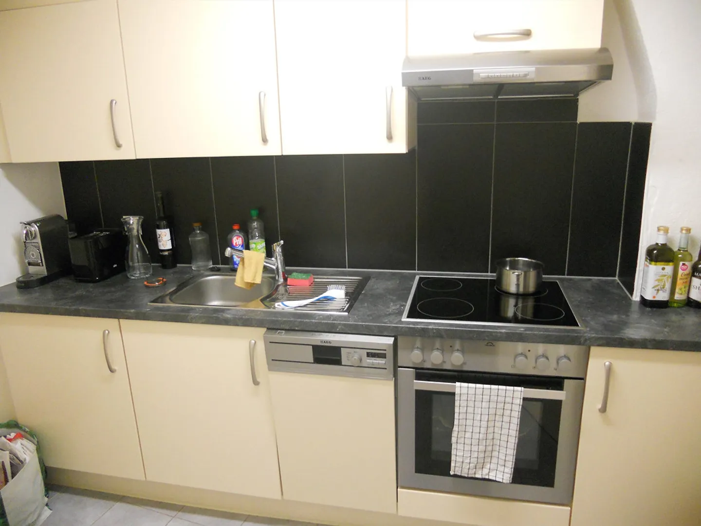 Beautiful 2-room apartment in Neustadt, Schaffhausen - Photo 2 of 4