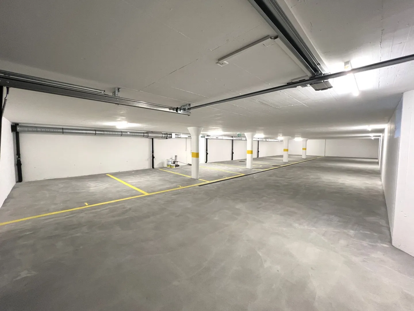 Posto auto sotterraneo centrale in affitto - Foto 1 di 2