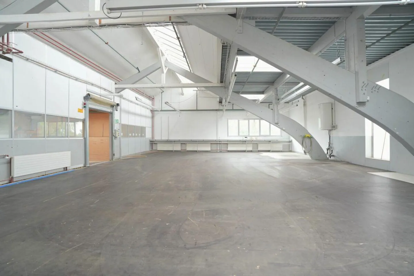 Spazi commerciali e di stoccaggio attraenti - Foto 1 di 5