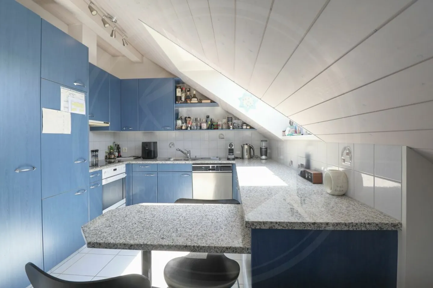 VERKAUFT - Die ideale Wohnung für den Start ins Eigentum: kompakt, charmant und zentral gelegen - Foto 7 di 13