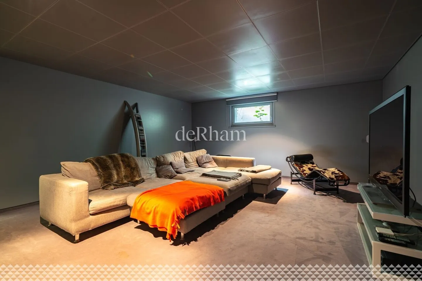 Villa mit 10 Zimmern - Foto 9 von 13