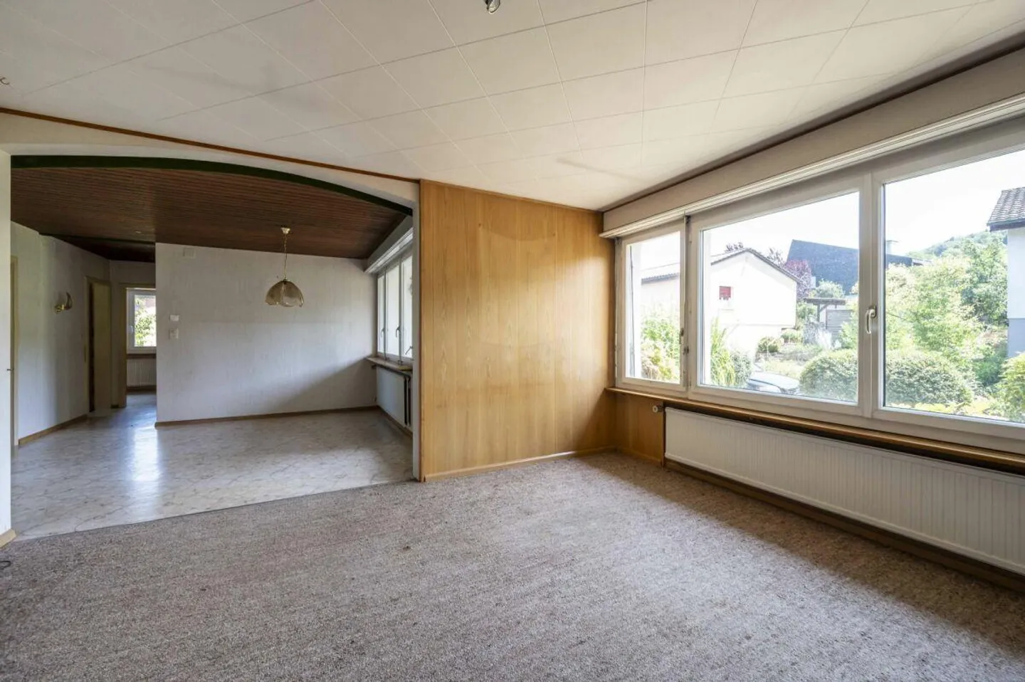 5.5-Room Single-Family House - Photo 3 of 13