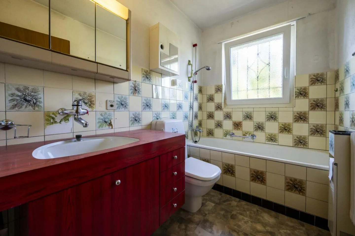 5.5-Room Single-Family House - Photo 7 of 13