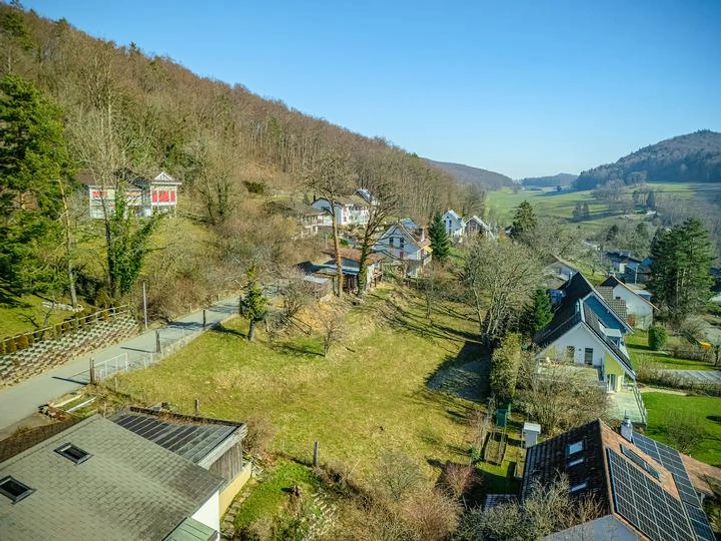 Terreno edificabile conveniente per casa unifamiliare - Foto 6 di 9
