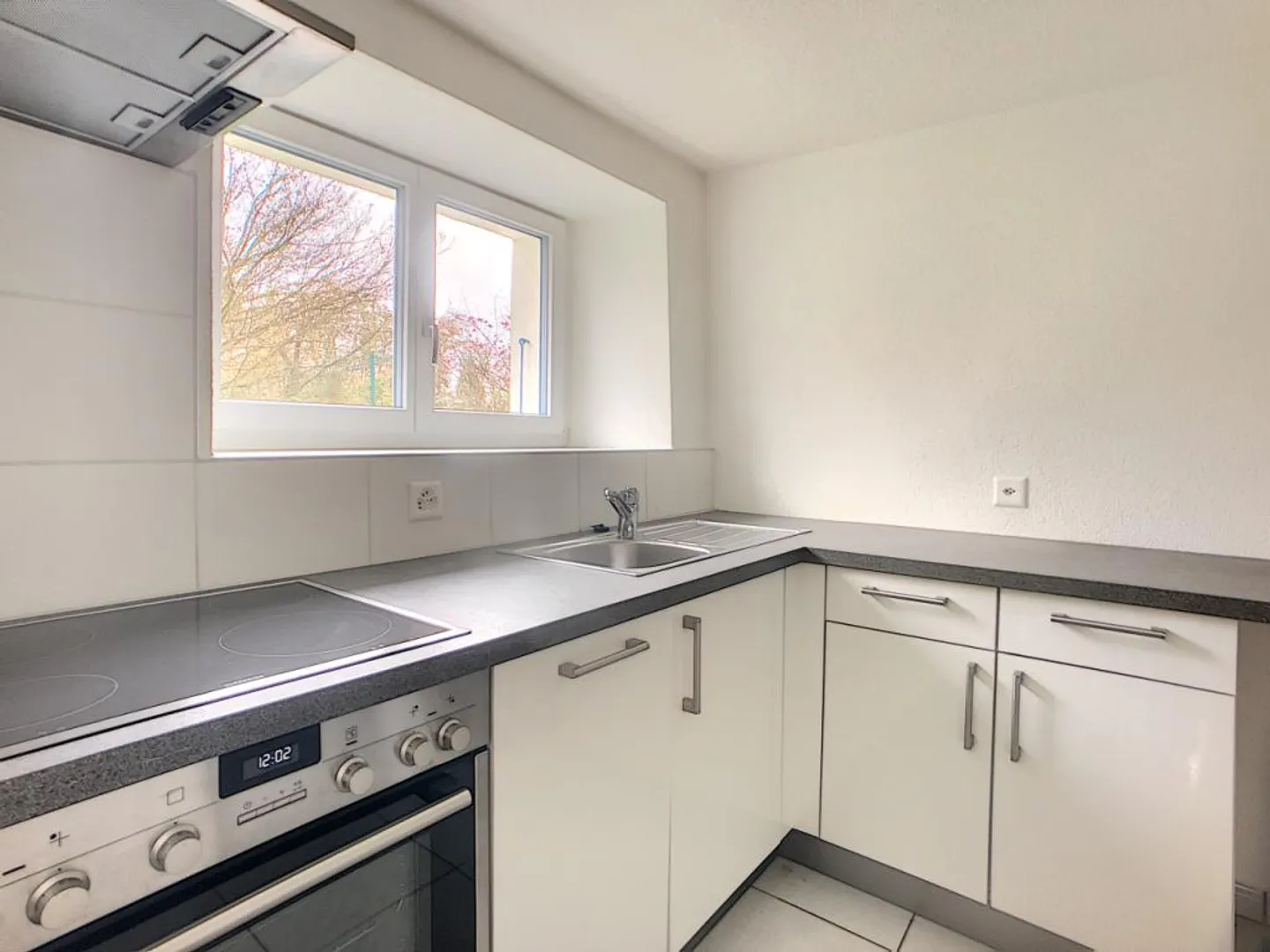 Residential building for sale - Photo 15 of 20