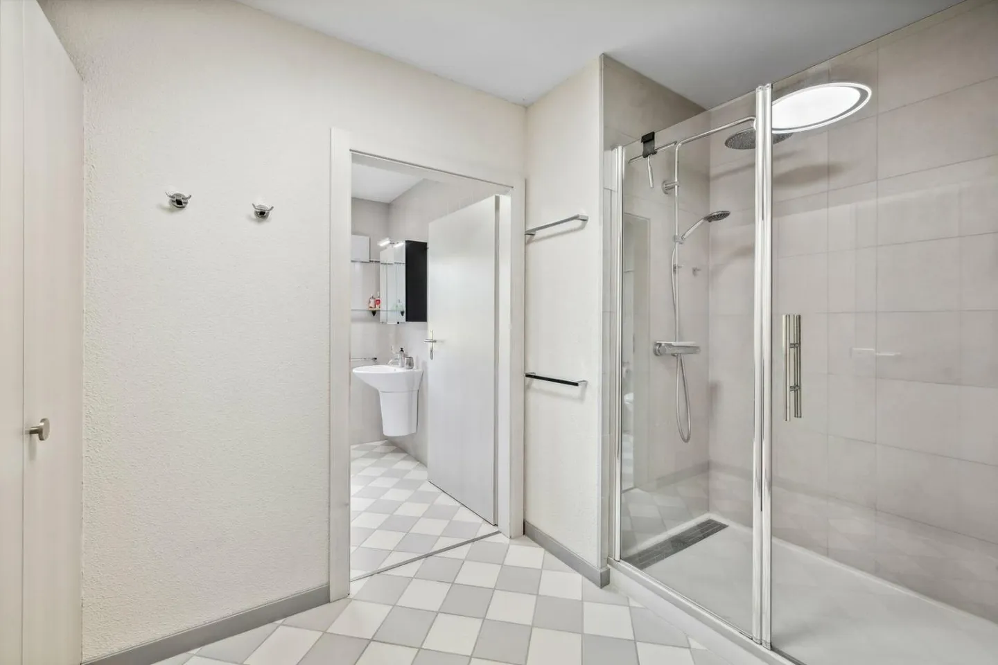 Villas jumelées à Baar - Rendement exceptionnel! - Photo 8 sur 12