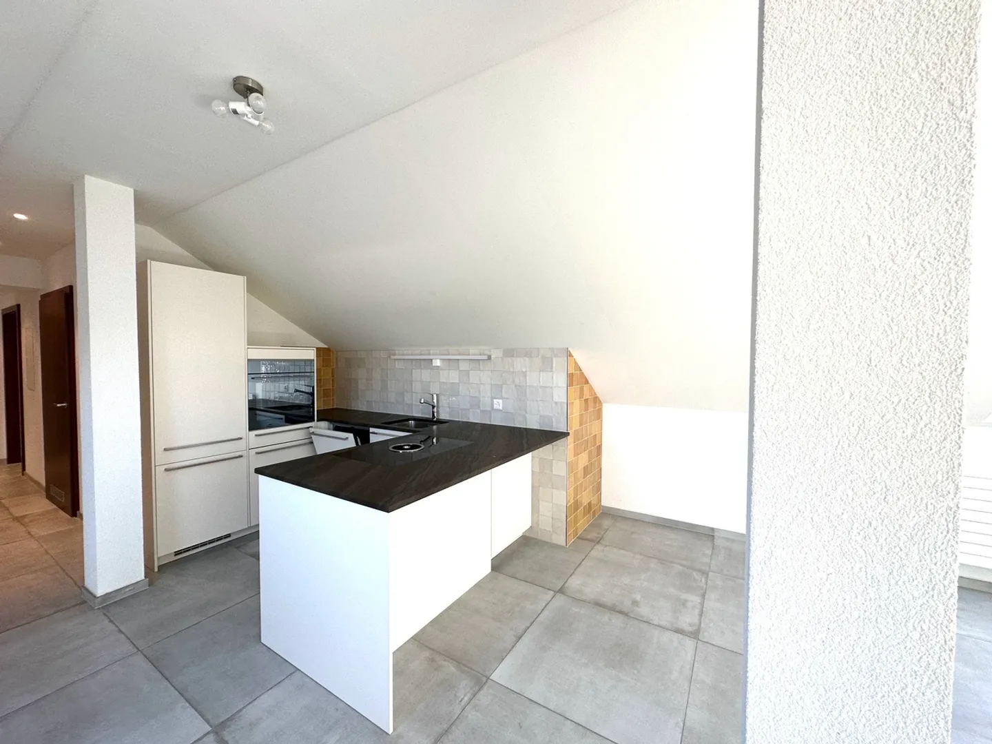 Appartamento in affitto - Foto 10 di 12
