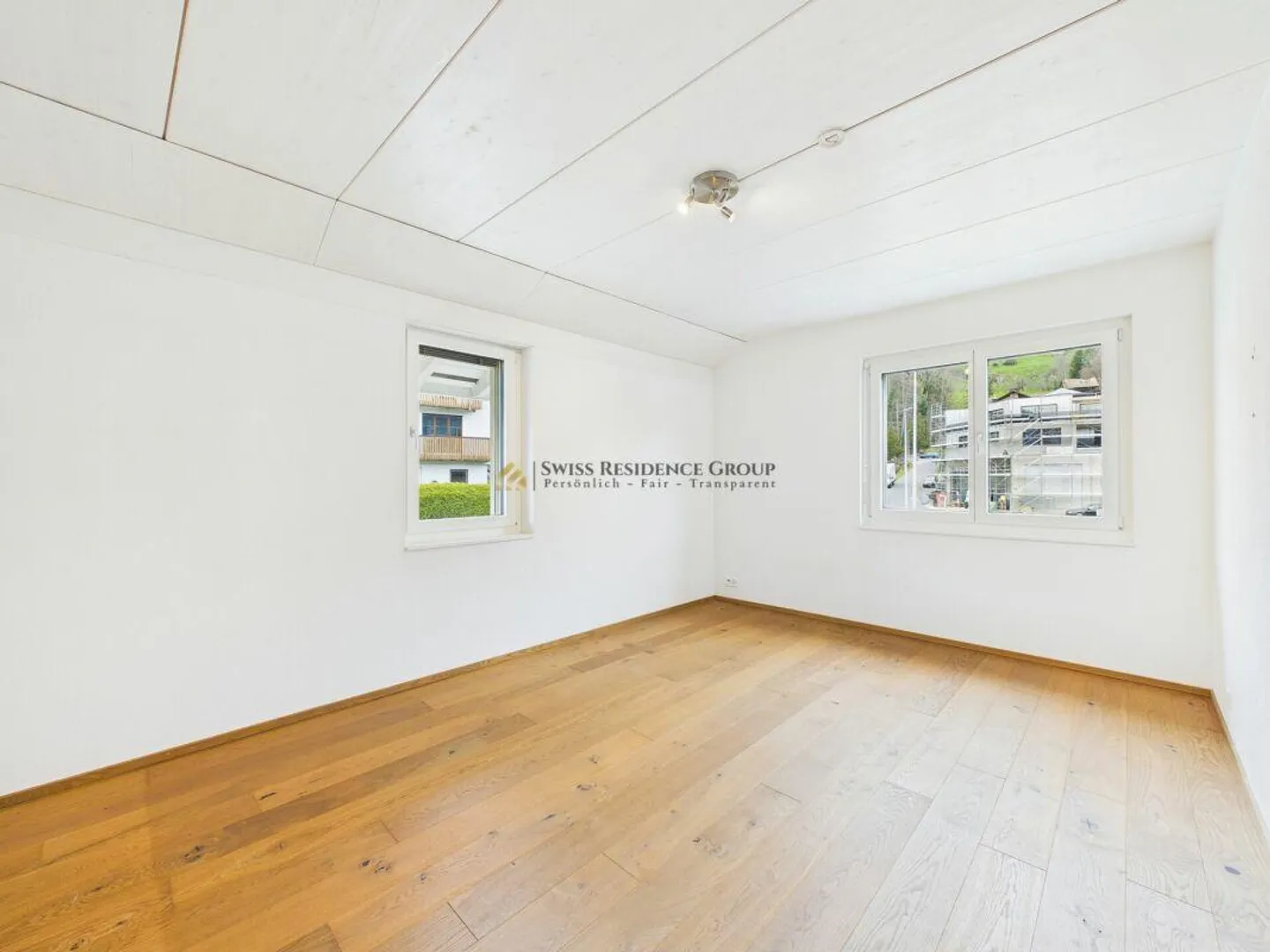 Exklusive 5.5-Zimmer-Attikawohnung mit Panoramasicht & grosszügigen... - Photo 21 of 31