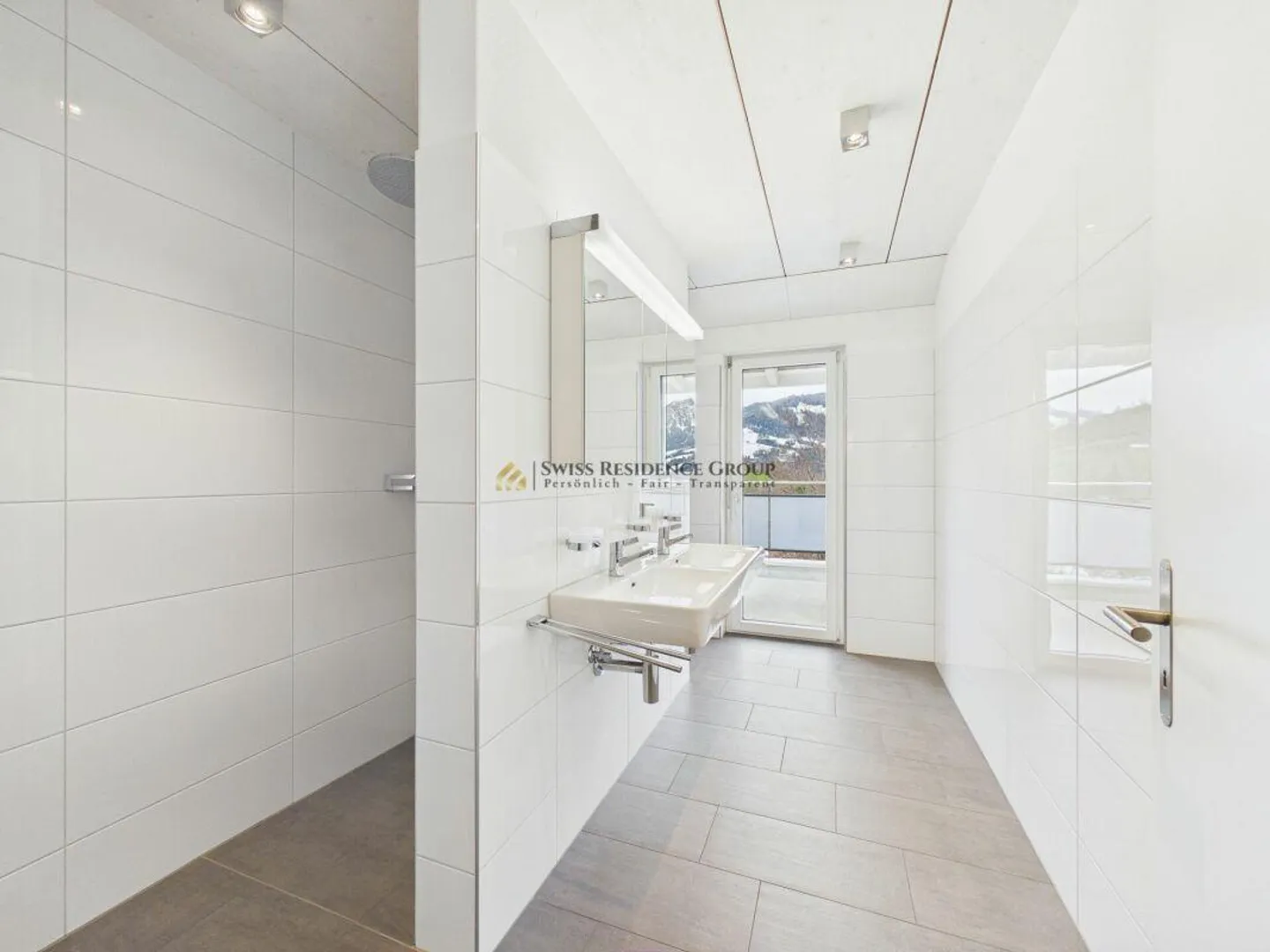 Exklusive 5.5-Zimmer-Attikawohnung mit Panoramasicht & grosszügigen... - Photo 22 of 31