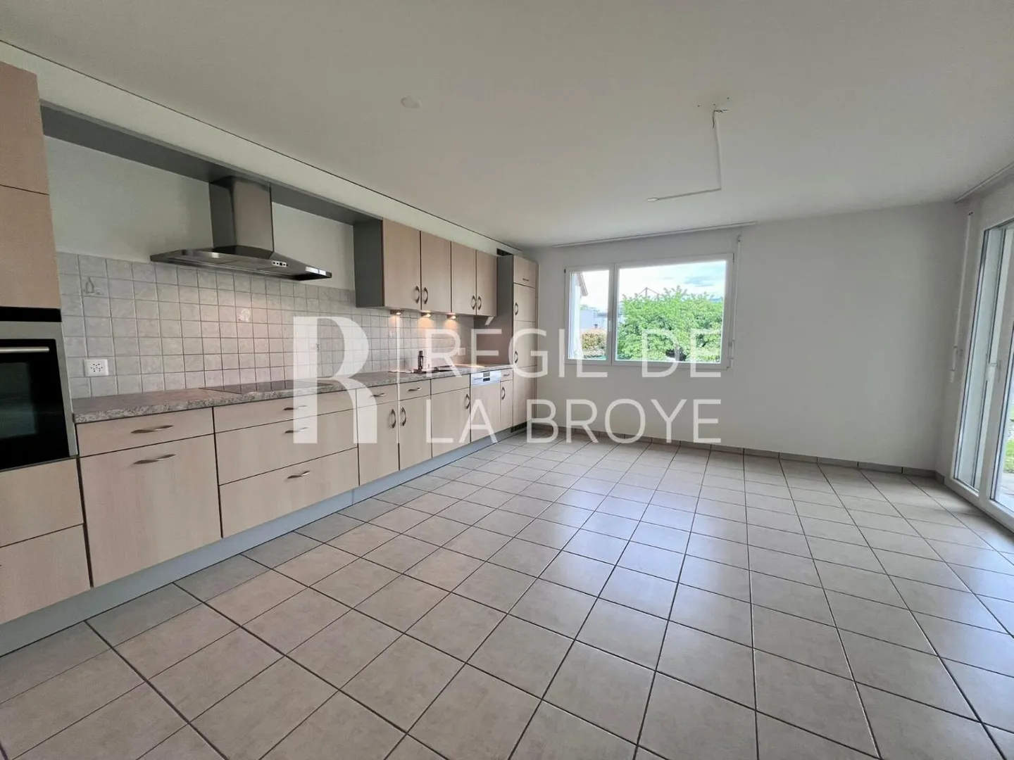 Appartamento con 3.5 stanze a Cheyres - Foto 3 di 11