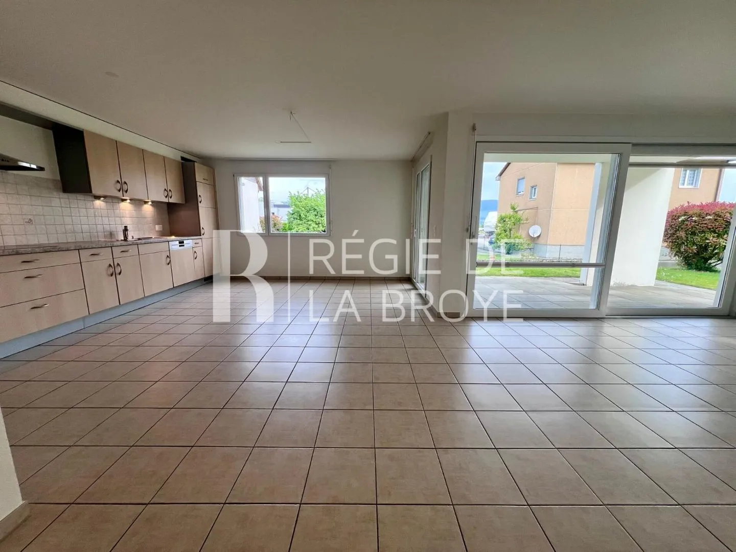 Appartamento con 3.5 stanze a Cheyres - Foto 4 di 11