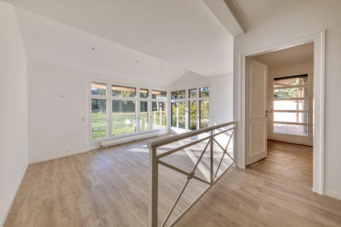 Appartement 6 pièces - Photo 1 sur 7