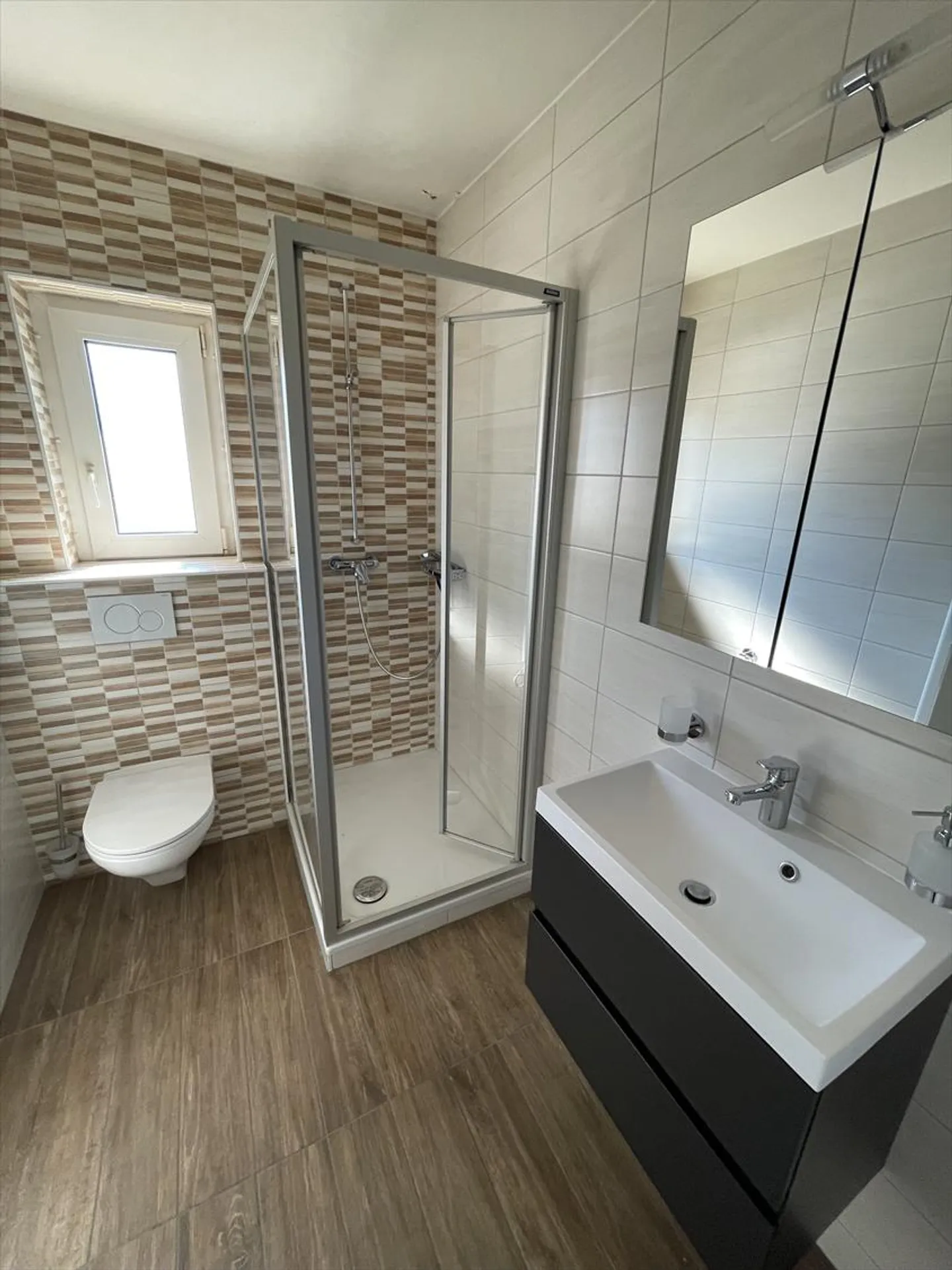 Appartamento 5.5 stanze - Foto 8 di 9