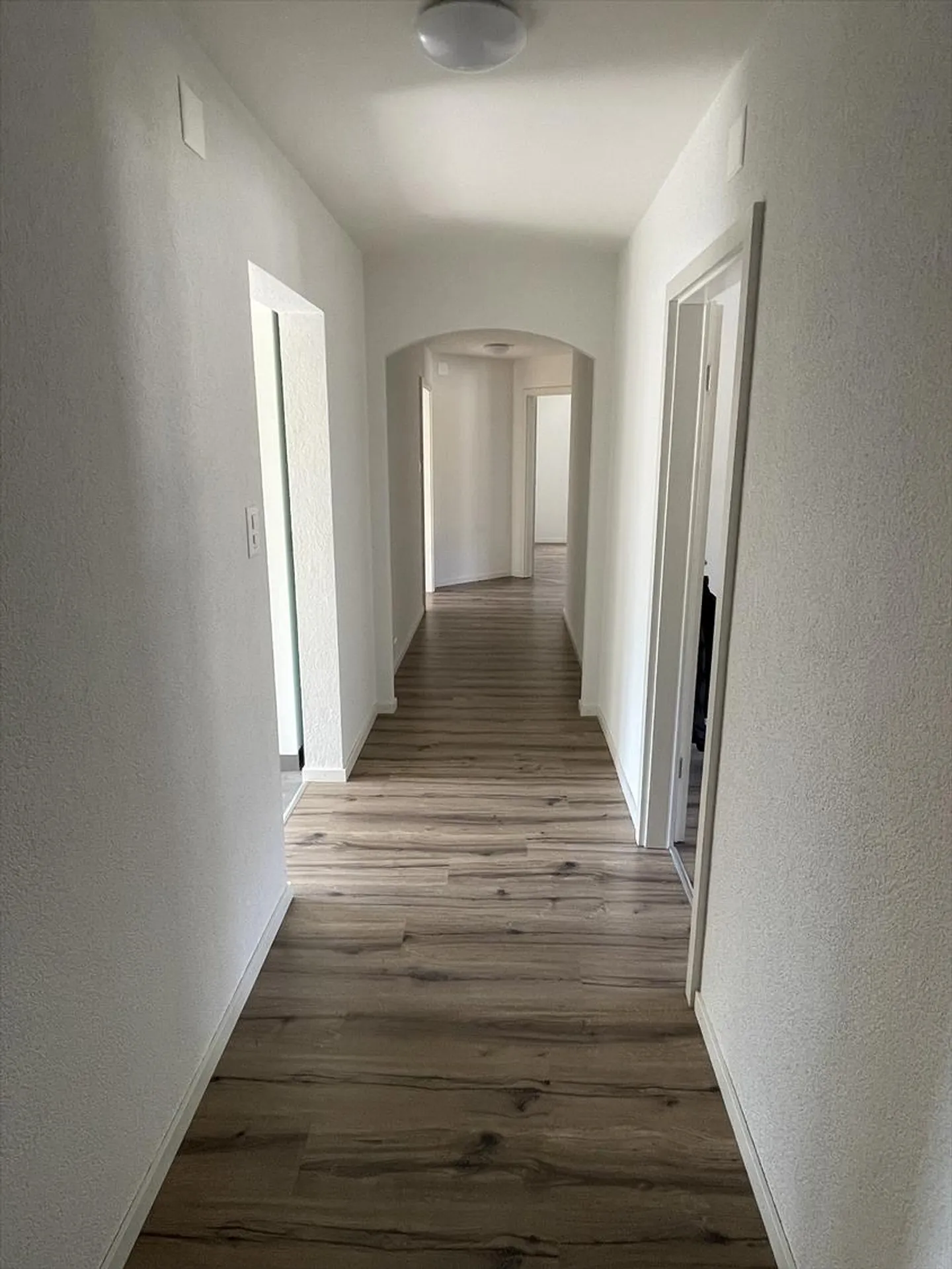 Appartamento 5.5 stanze - Foto 9 di 9