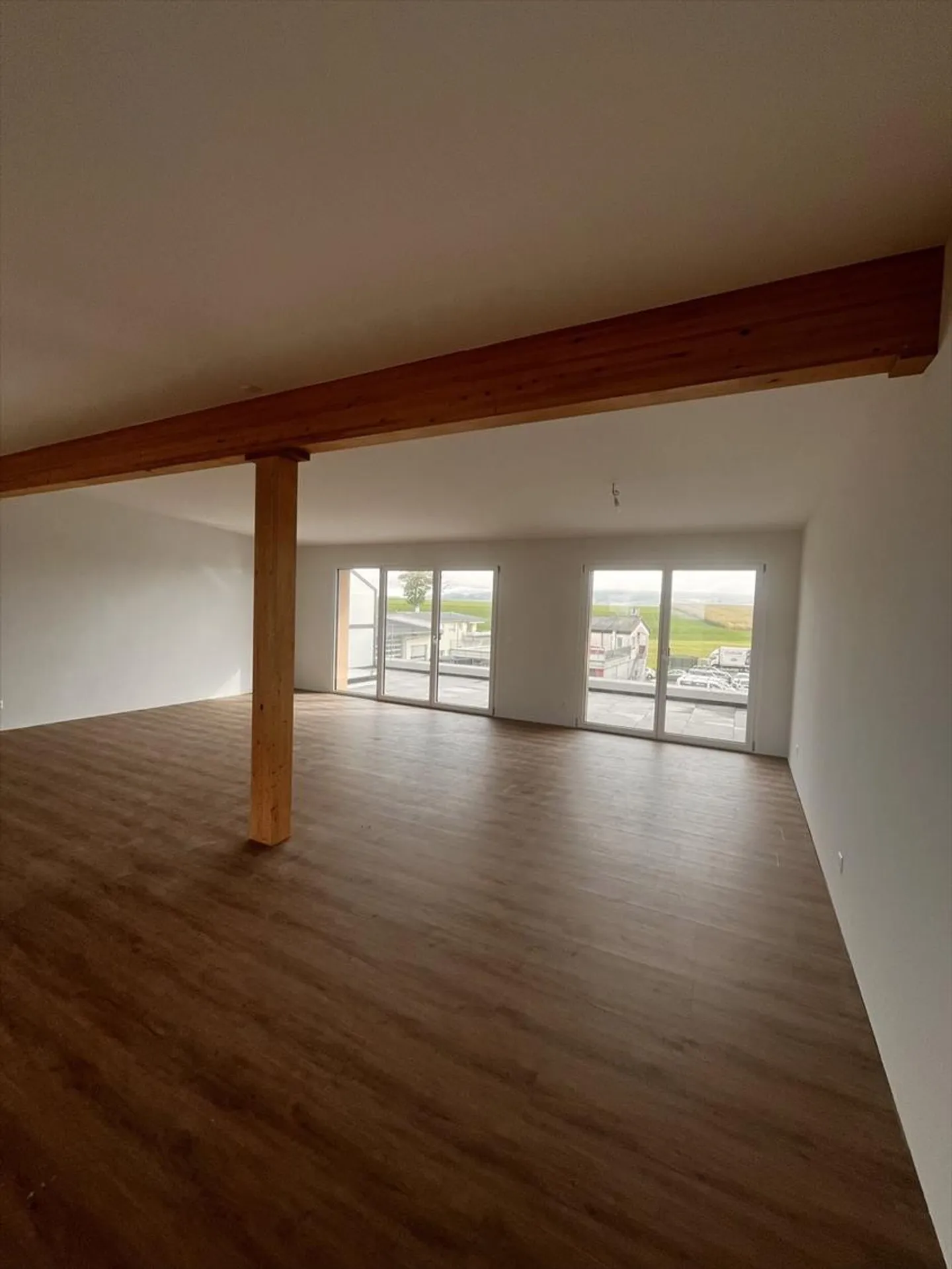 Surface commerciale de 68 m2 à louer - Photo 1 sur 4