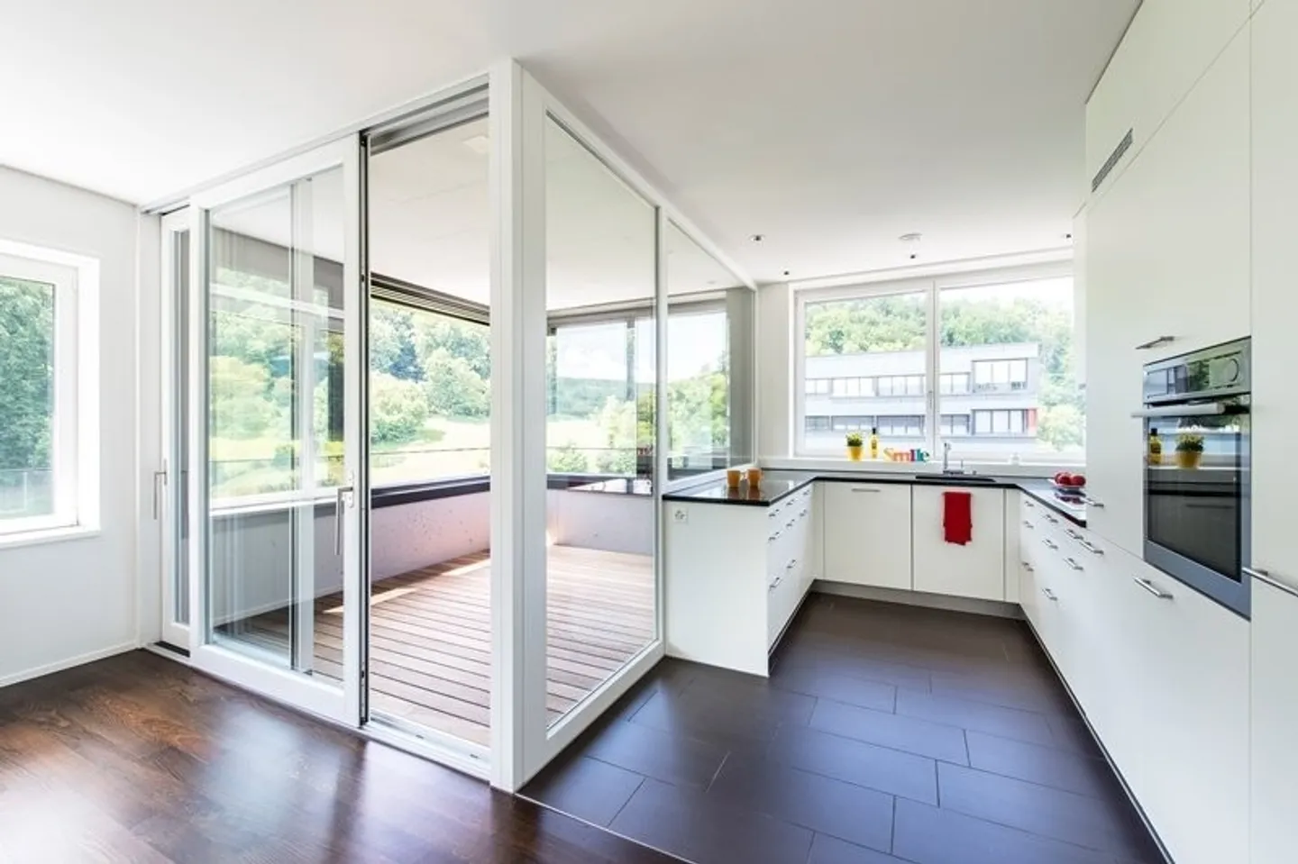 Wunderschöne Wohnung mit gemütlicher Loggia - Foto 2 von 6