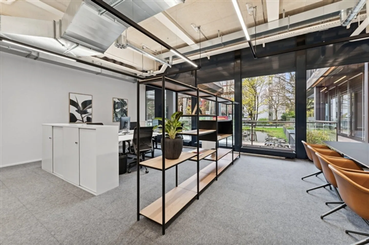 Office - Photo 4 of 10