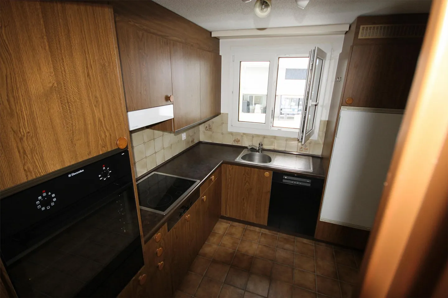 Appartamento 4.5 stanze in una casa di 6 famiglie - Foto 6 di 7