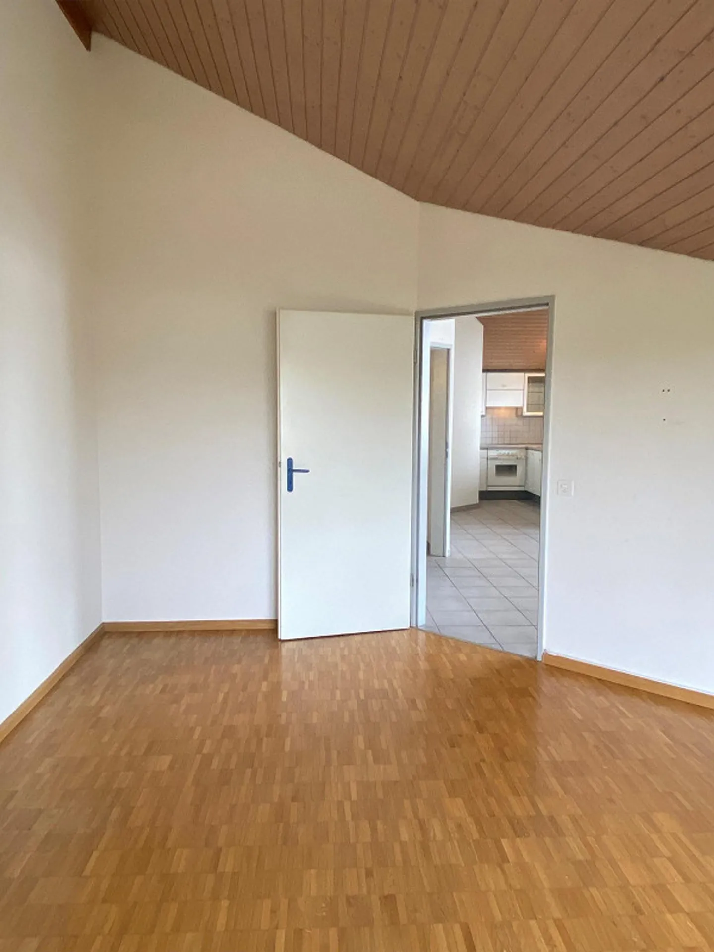 Attico con grande balcone - Foto 4 di 7