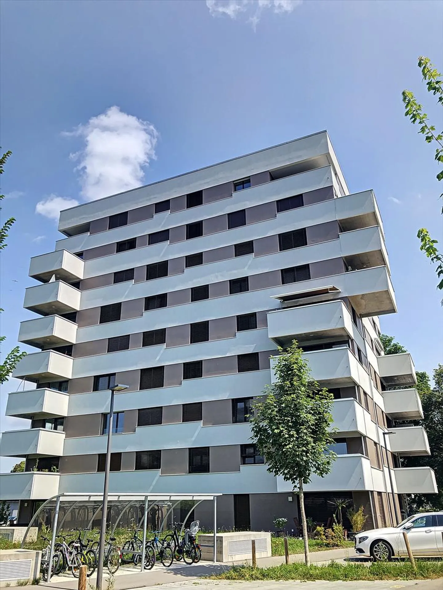 Open parking space - Photo 2 of 2