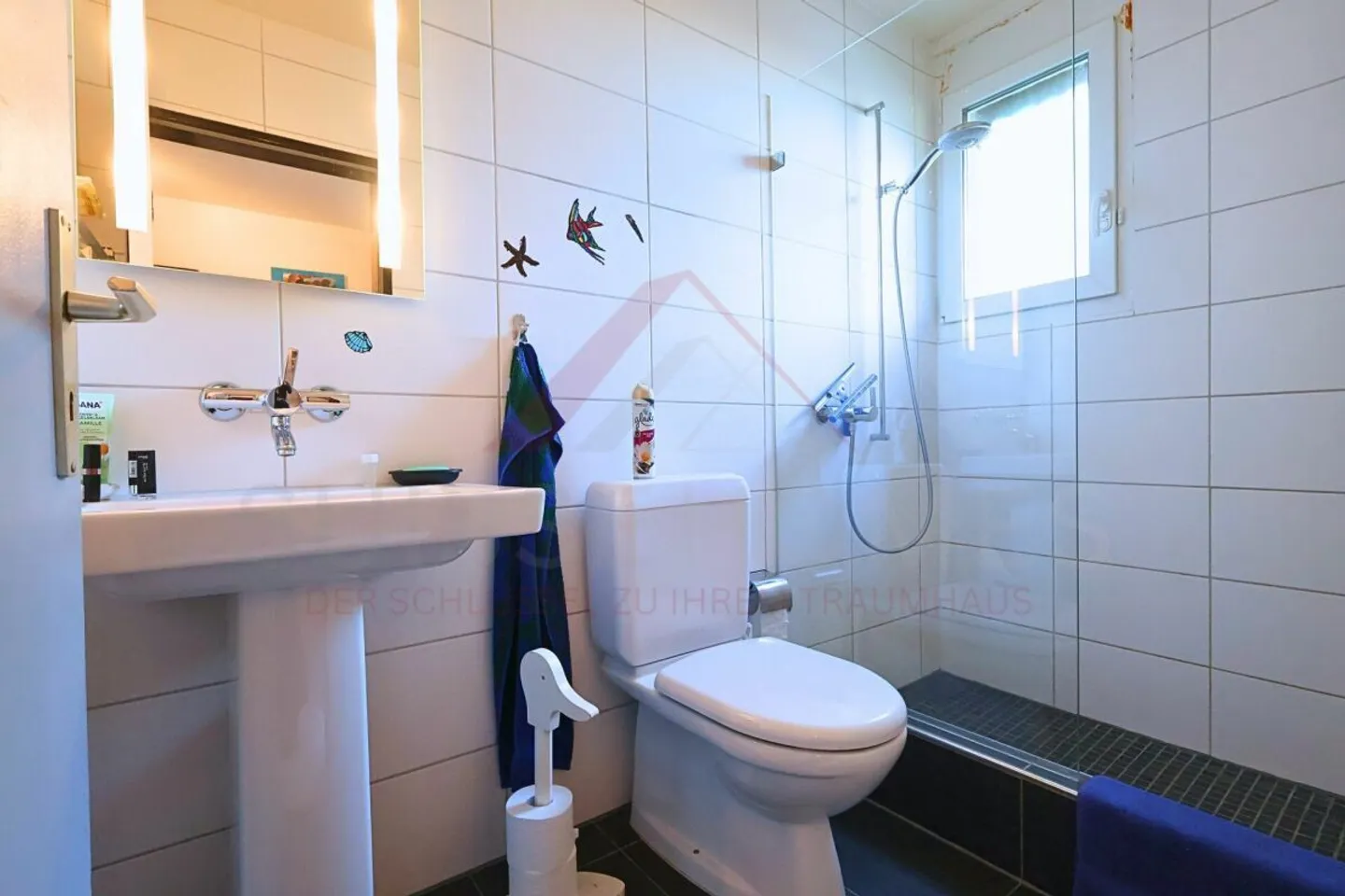 Paradiso Familiare Elegante con Piscina e Sauna - Incantevole Casa Unifamiliare in una Posizione Tranquilla a Kestenholz - Foto 26 di 31