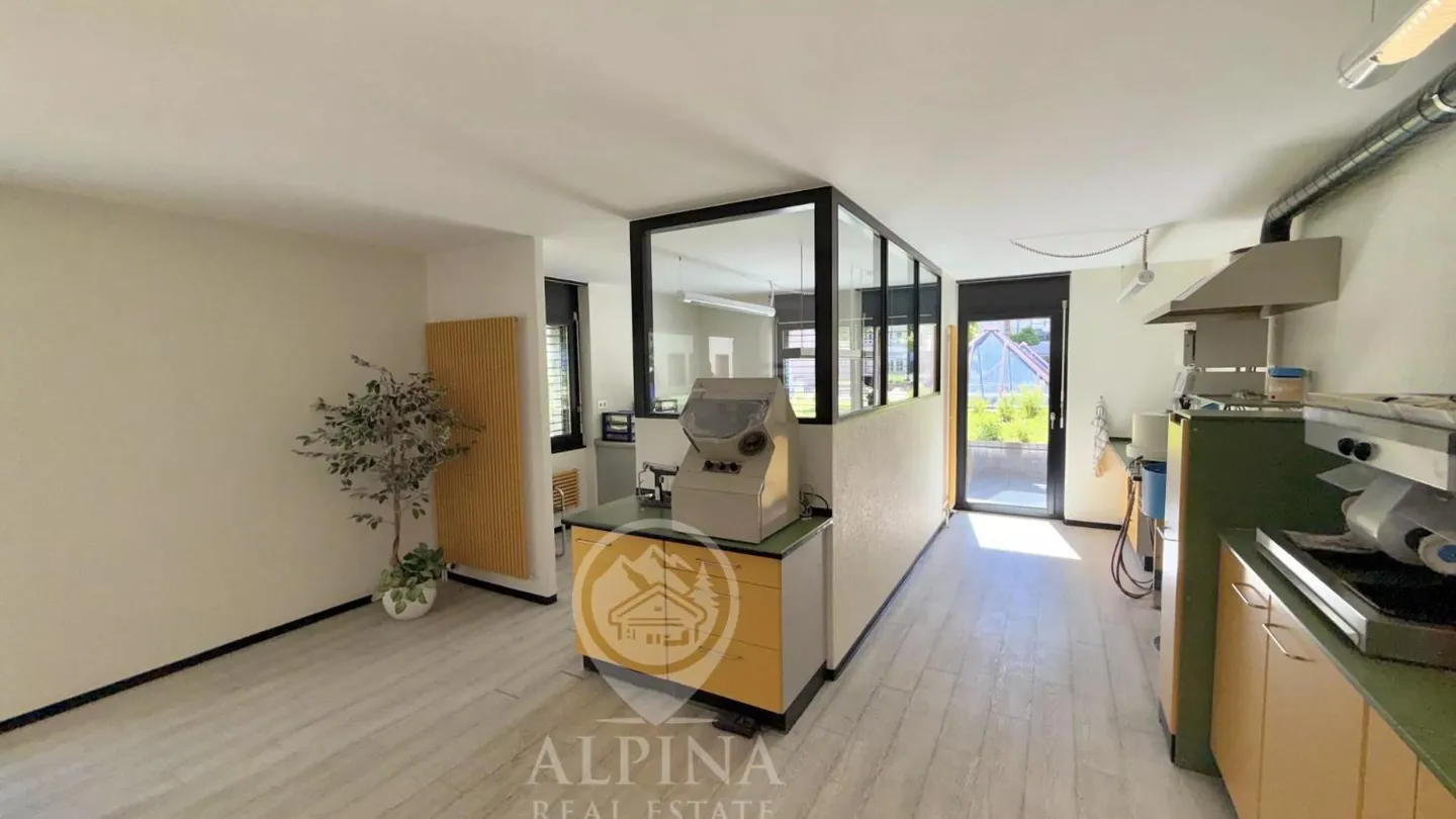 Appartement polyvalent à Sierre - Photo 3 sur 10