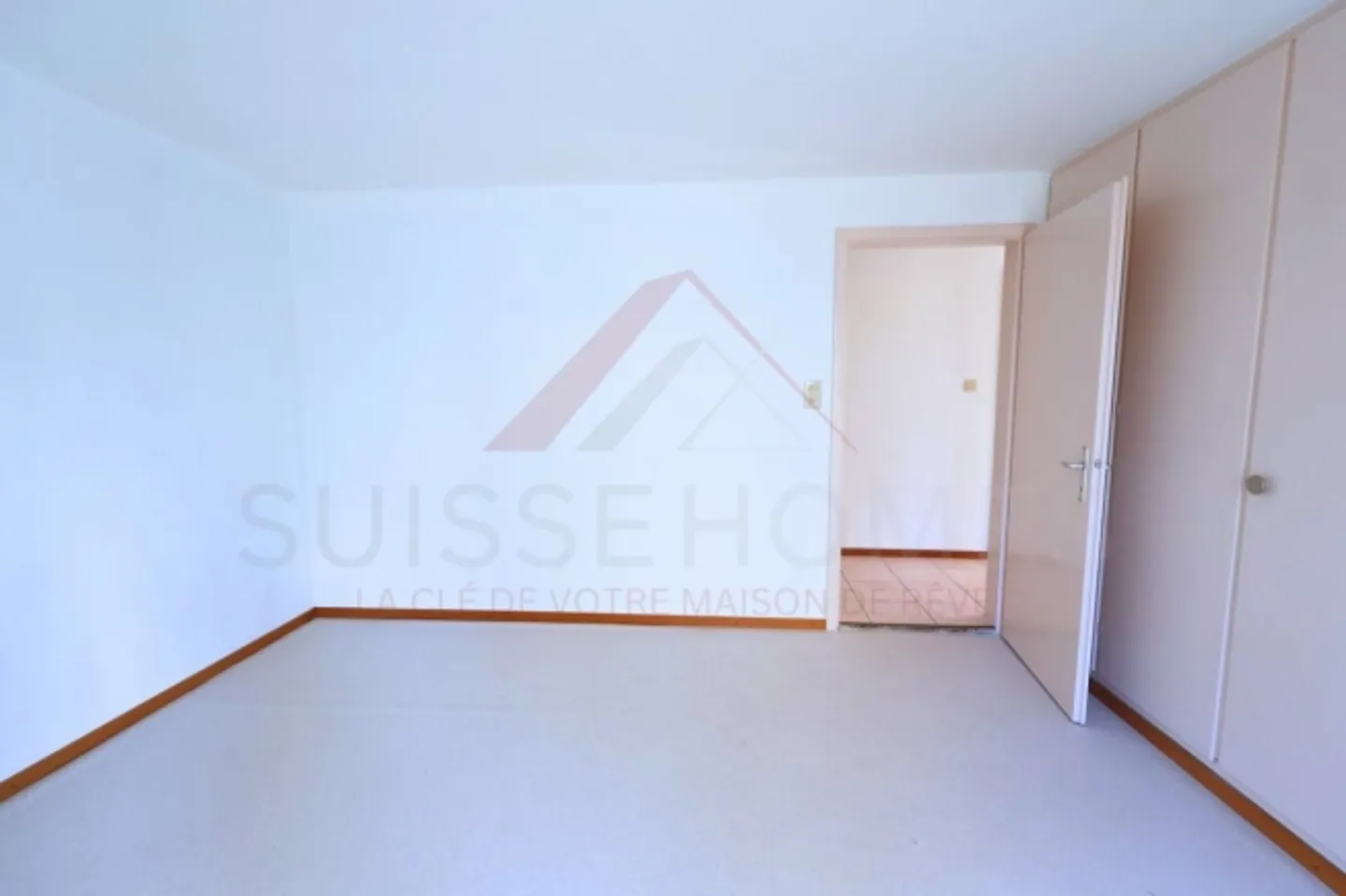 Your haven of peace in Delémont - individual house with 4 bedrooms and landscaped garden - Photo 16 of 20