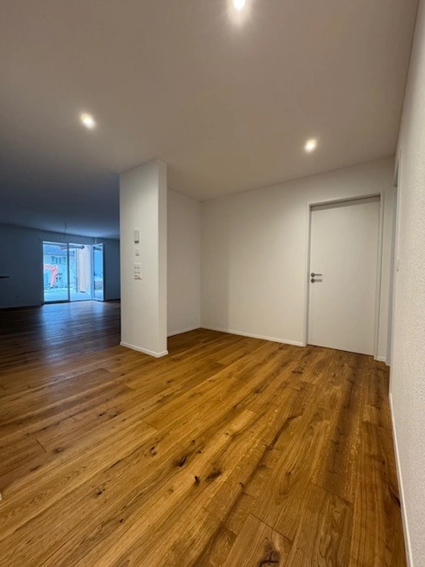 Spring Promotion - Garden Apartment - Photo 4 of 15