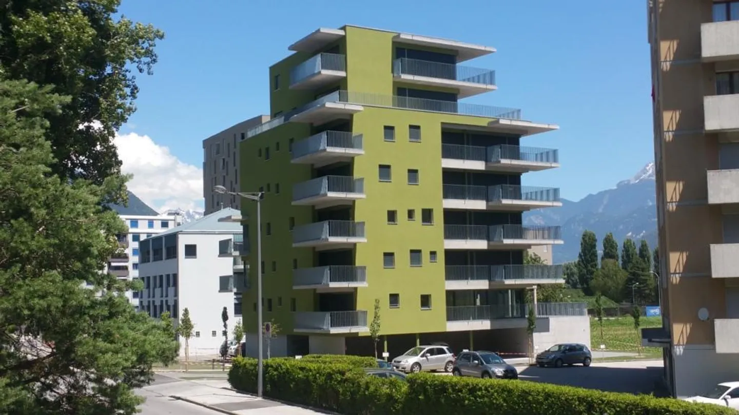 3.5 Room Apartment - Photo 2 of 9